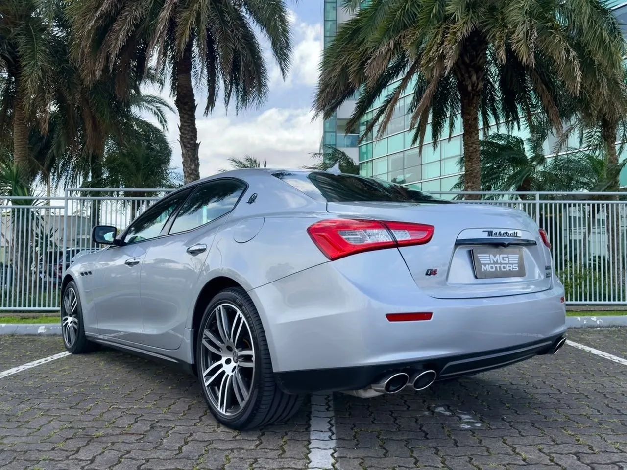 Maserati Ghibli S Q4 3.0 V6 410cv Aut., foto 2 de 20