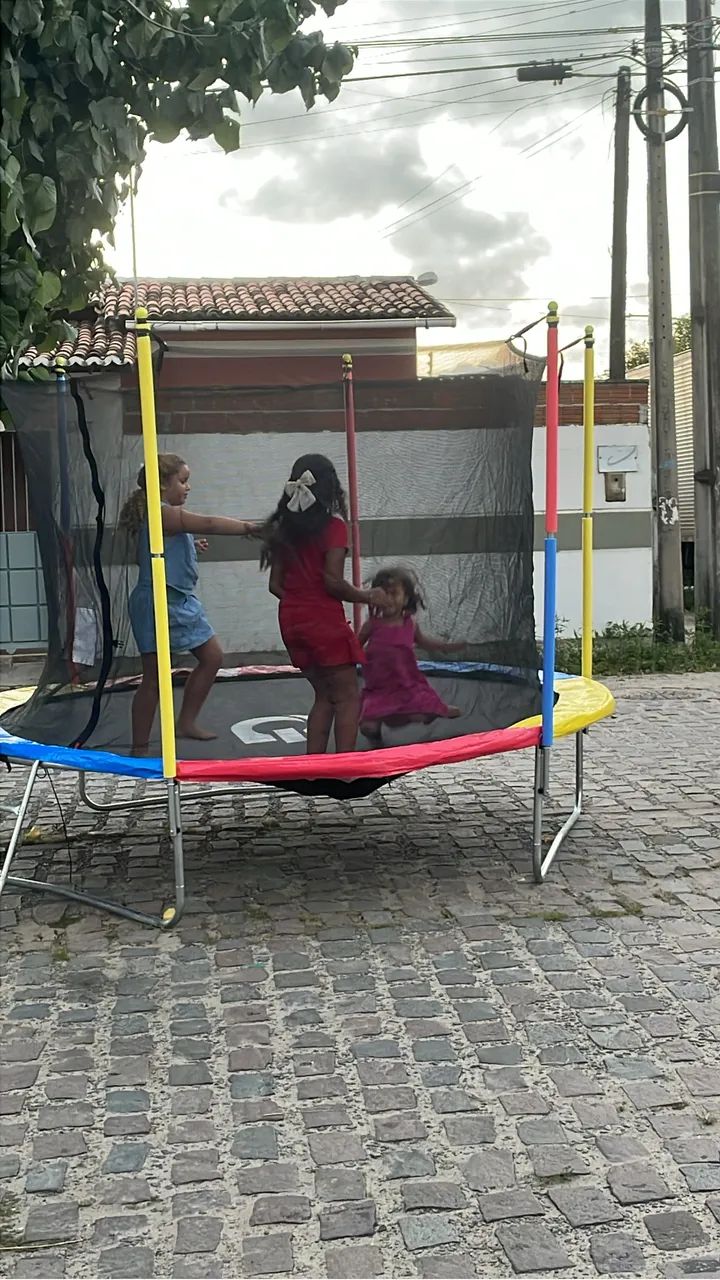 Aluguel de pula-pula, algodão doce, pipoca  - Foto 4