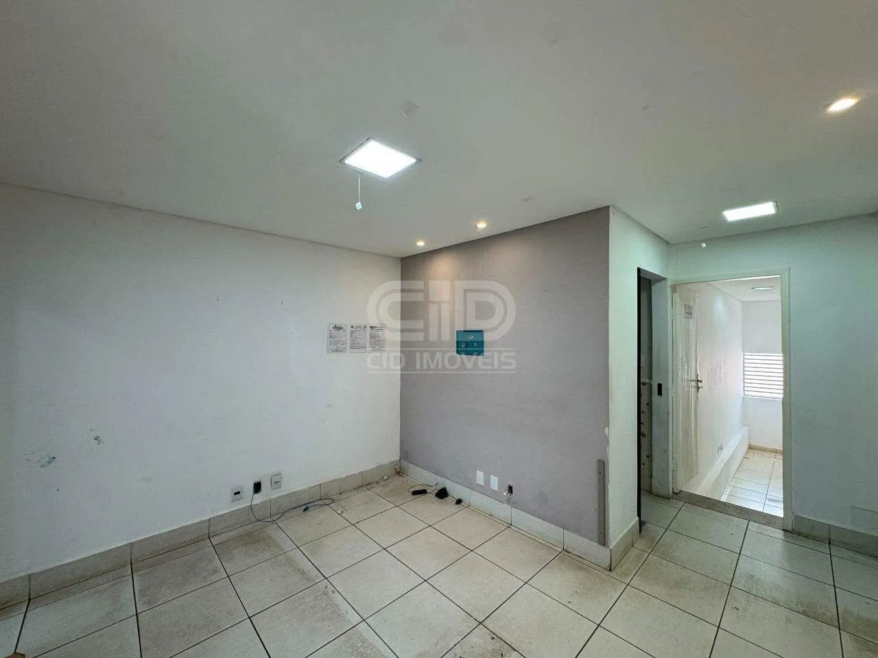 Casa Comercial com Recepção e 12 Salas no Santa Rosa - Foto 5