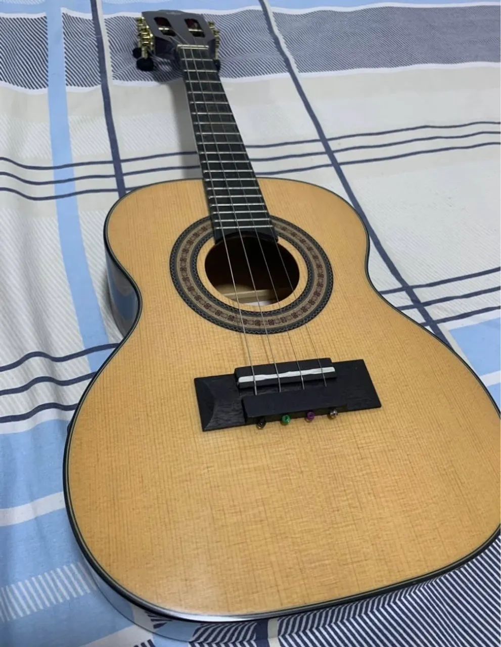 Cavaquinho Elétrico + Capa. - Foto 5