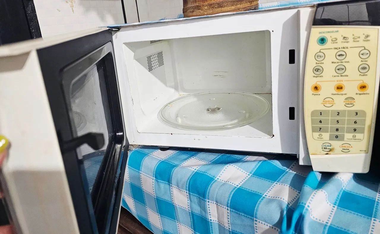 Micro-ondas eletrolux  18 litros  - Foto 3