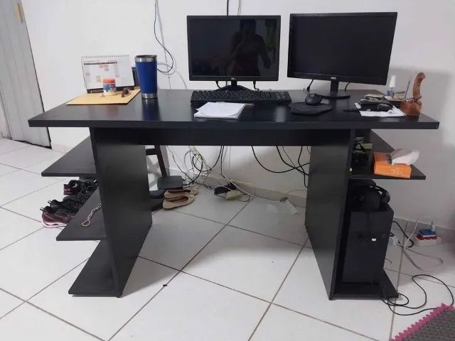 New black gaming desk