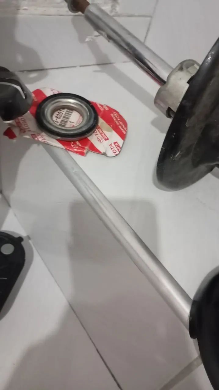 Amortecedor de carro - Foto 5