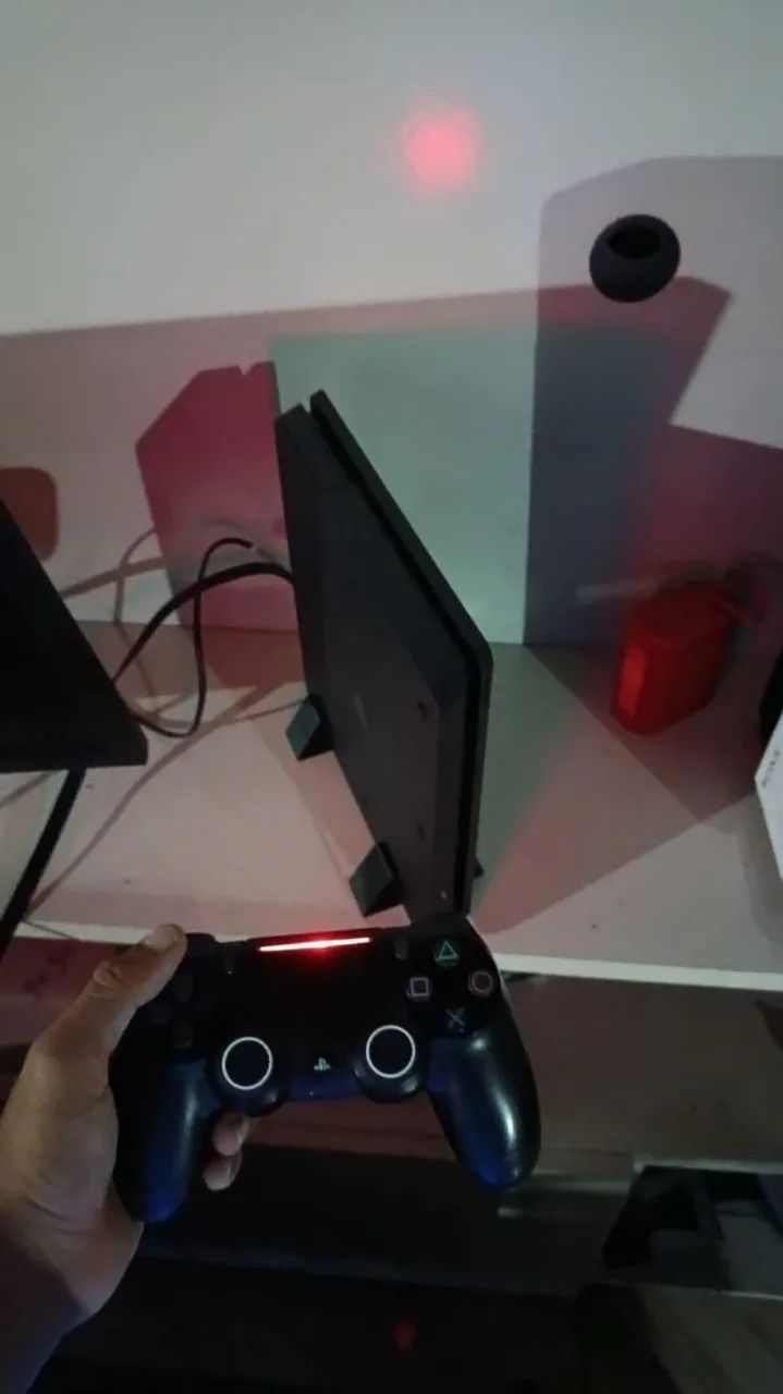 Ps4 1 terá slim  - Foto 2