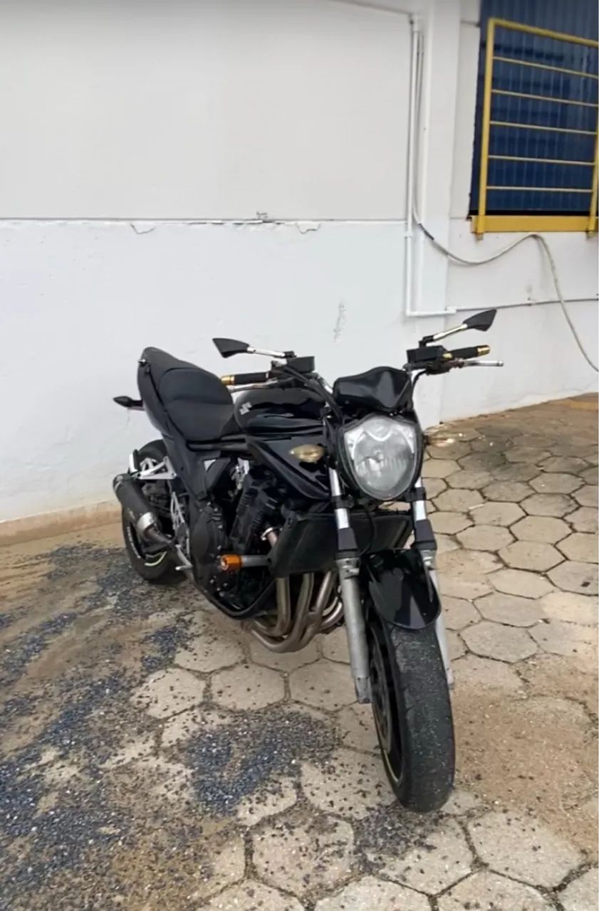 Bandit 650n  - Foto 2