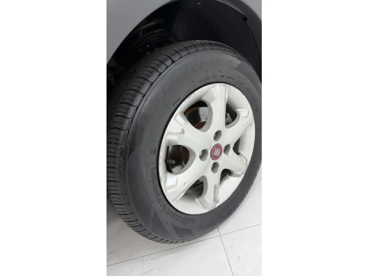 Fiat Strada 2013 - Foto 5