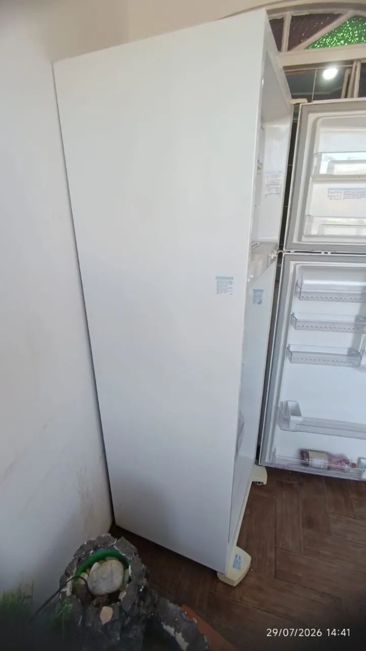 Geladeira Eletrolux df50 560 l  - Foto 5