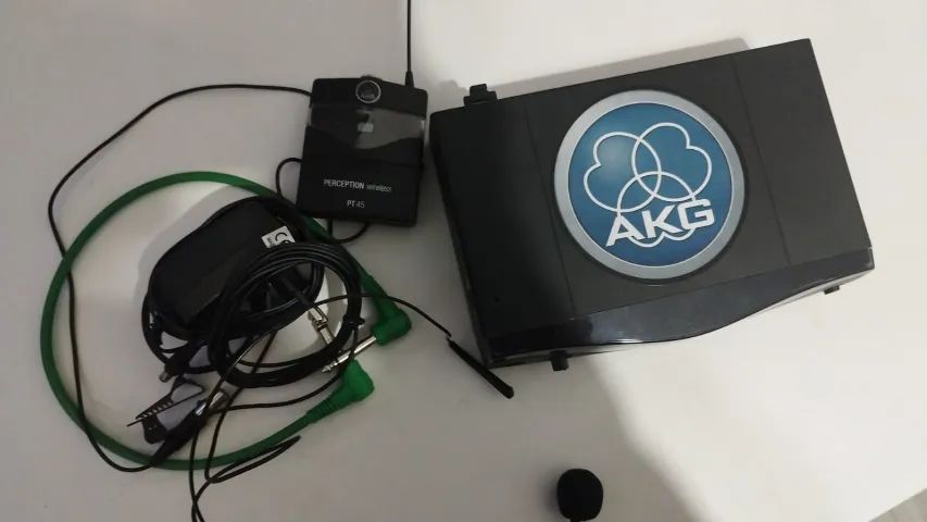 Kit Akg Perception SR45 com mic, receptor e cabos - Foto 2