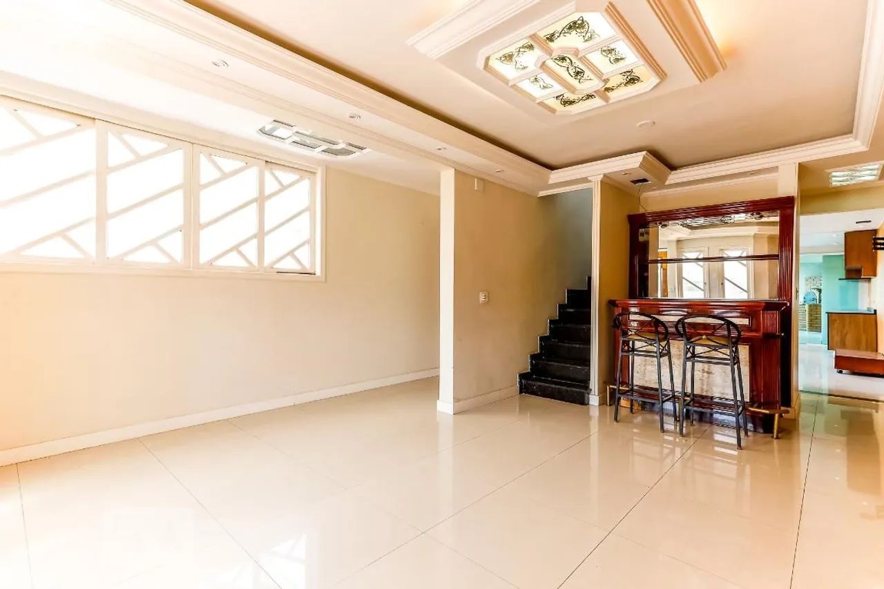 Casa à Venda - Vila Ede, 3 Quartos, 450 m2 - Foto 2