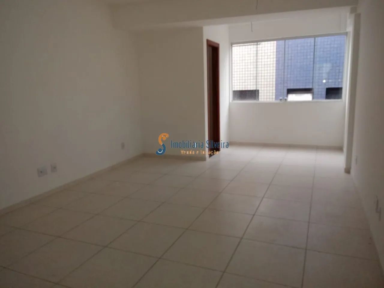 Sala comercial de 23 m², prédio com elevador 2 quarteirões da Av. Cristiano Machado , loca - Foto 3