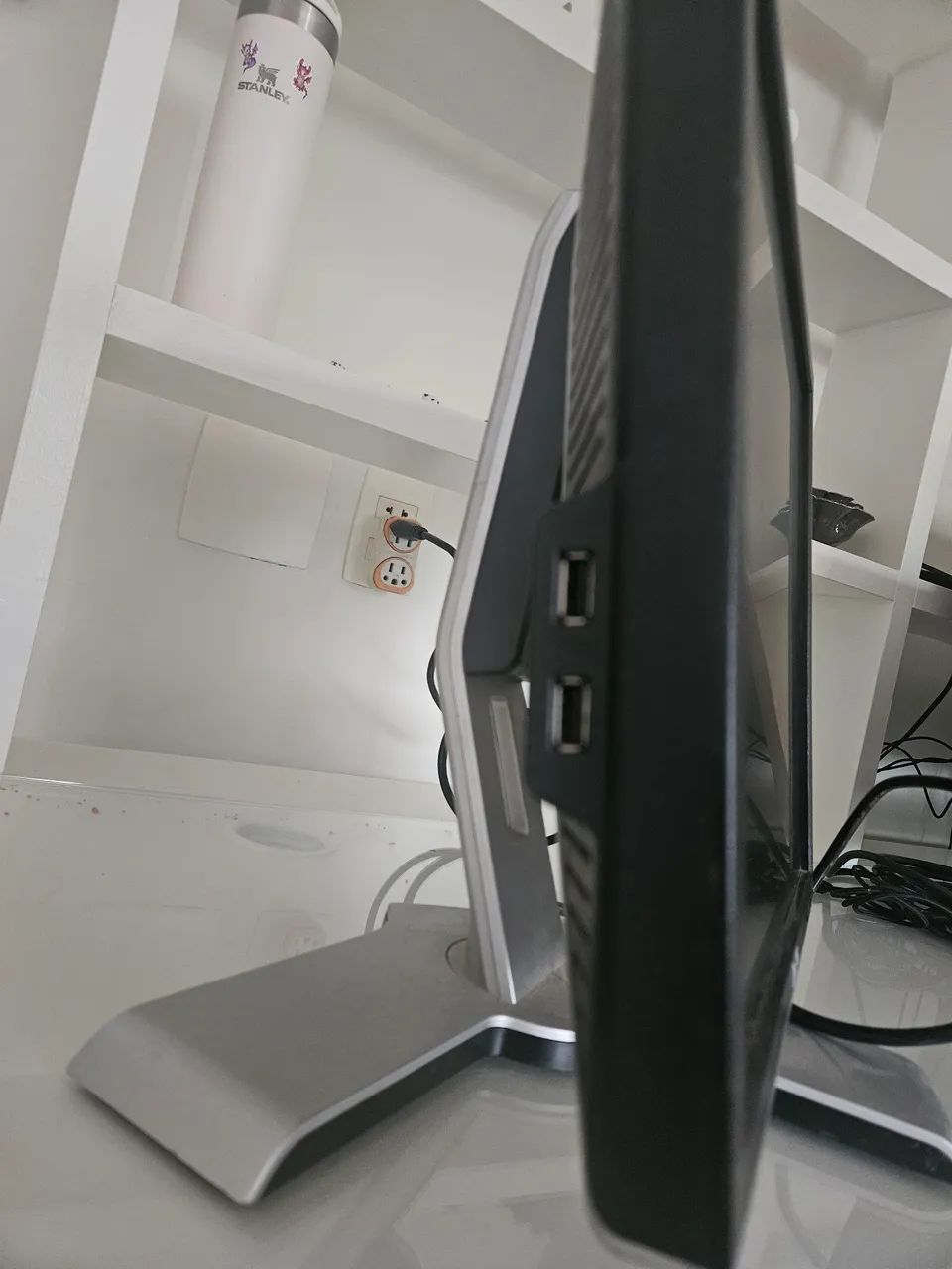 Monitor Dell 19 Polegadas 5:4 VGA USB DVI - Dell E198FP - Foto 3