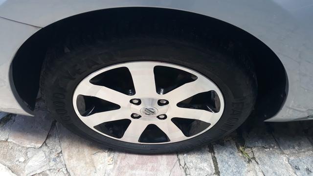 Sentra 2011 extra - Foto 10