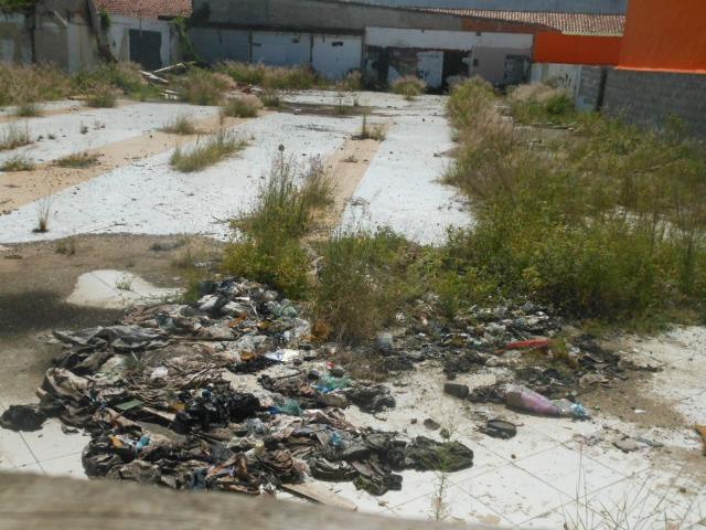 (Genival) Alugo Terreno 1000 m² + Construção - Plano em Avenida Comercial - Foto 3