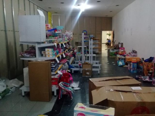 No shopping itaigara duas lojas para locação, oportunidade! - Foto 6