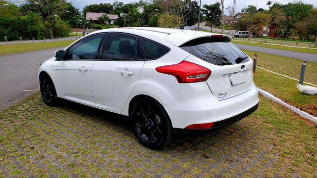 Focus 2.0 SE Plus 2018 Único dono - Foto 3