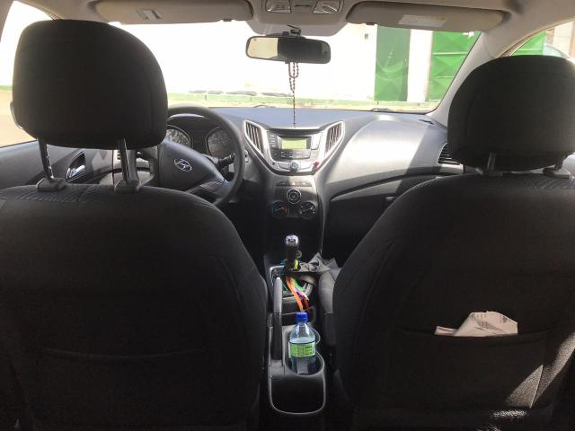Vendo HB20 2014 Comfort 1.6 Plus - Foto 4
