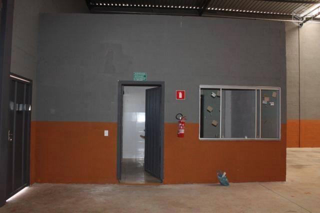 Ótimo Investimento, 6 Barracões 400m2- Araraquara - Foto 2