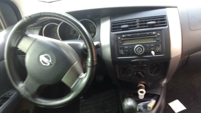 Nissan Livina 11/12 1.6 SL - Foto 2