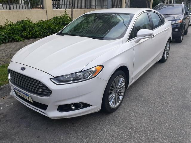 Fusion titaniun 2.0 Turbo