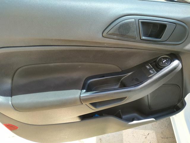 New Fiesta 1.5 14/15 c/ 40.000 km - Foto 5