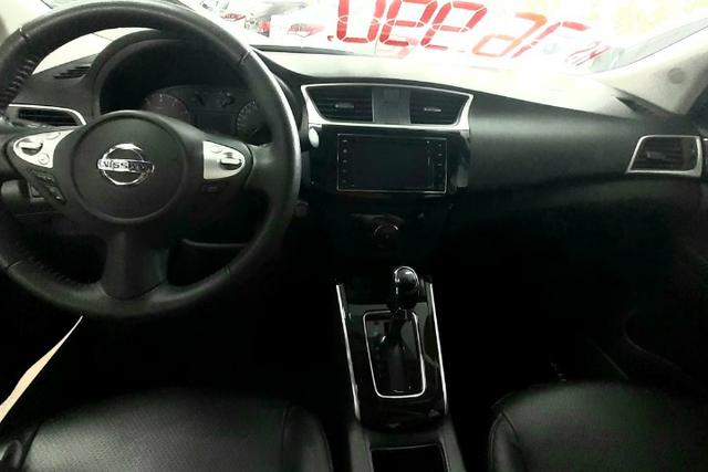 Nissan Sentra Sv 2.0 Flexstart 16v Automático - Foto 9
