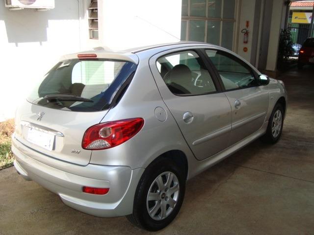 Peugeot 207 Xr 1.4 Flex Hatch Completo Impecável - Foto 15