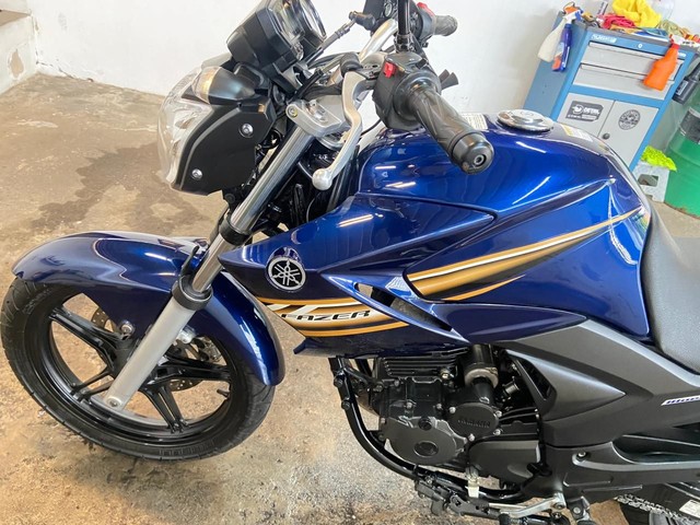 FAZER 250
