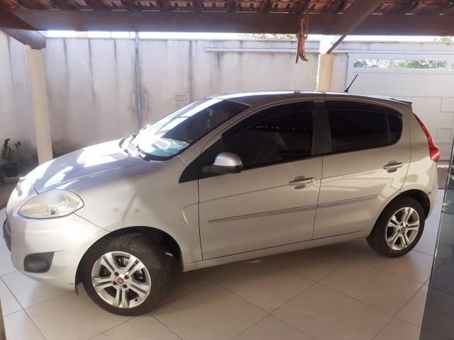 FIAT PALIO ESSENCE 1.6 2013