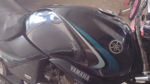 MOTO YAMAHA 125
