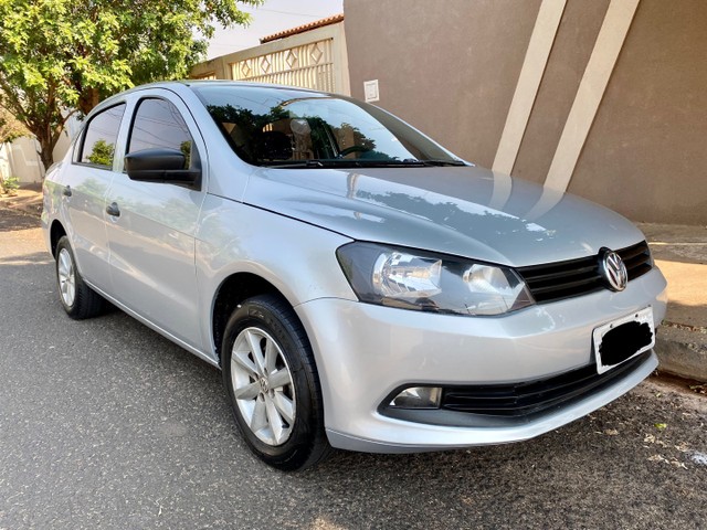 VOYAGE 1.0 G6 2013 COMPLETO FINANCIO