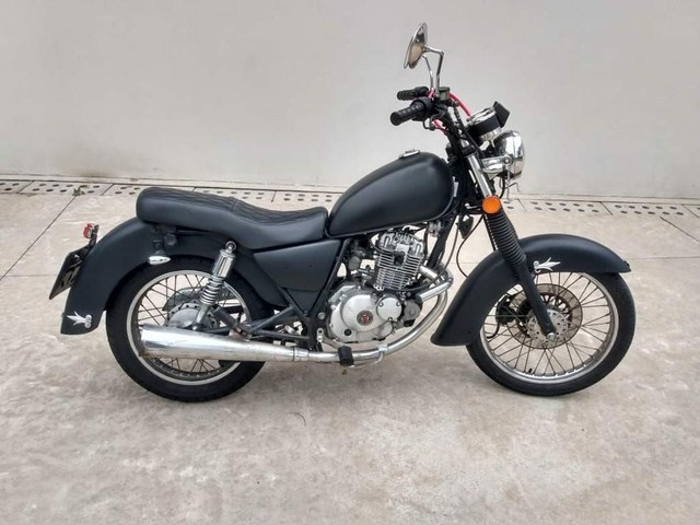 VENDO INTRUDER 125 CC CUSTOMIZADA
