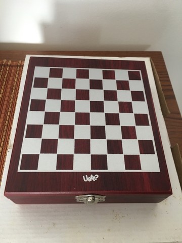 Jogo de xadrez e kit para vinhos - Foto 2