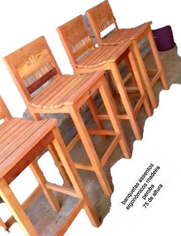 Conjunto Mesa 1,20 + 4 Cadeiras em Madeira de Lei - 2296