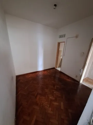 Ótimo apartamento venda Juiz de Fora MG. 1º. andar centro