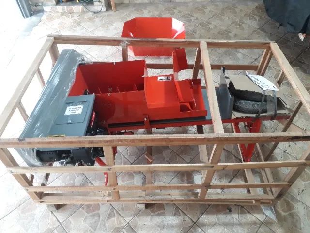 Maquina De Ensacar Silagem Primus 2 Eixos Com Motor Kawashima Ge700B 7hp, Gasolina Nova - Foto 2