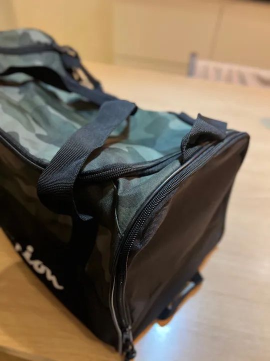 Bolsa de Mão Champion - Foto 3