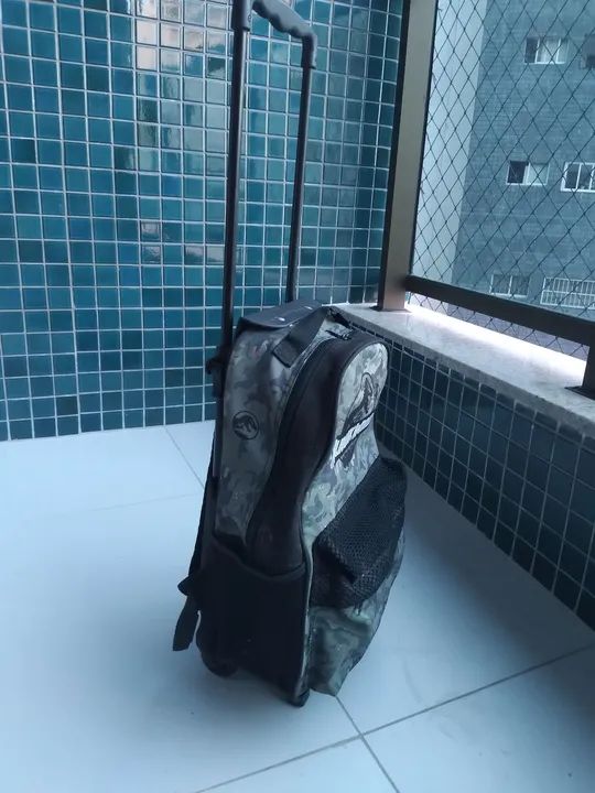 Bolsa Escolar Jurassic World - Foto 2