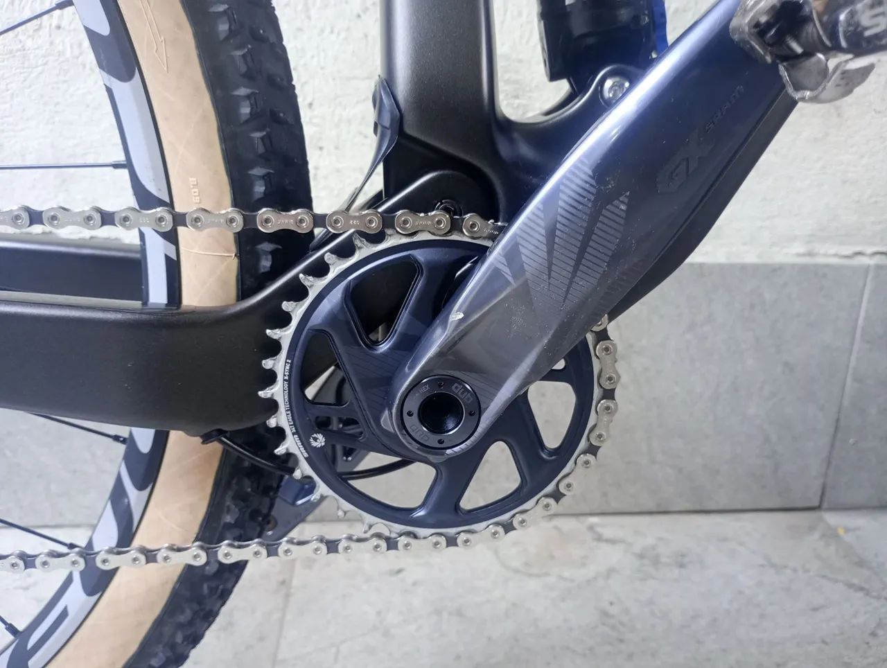 Bicicleta Volcano Soul - Carbono - Freios a Disco - Foto 3