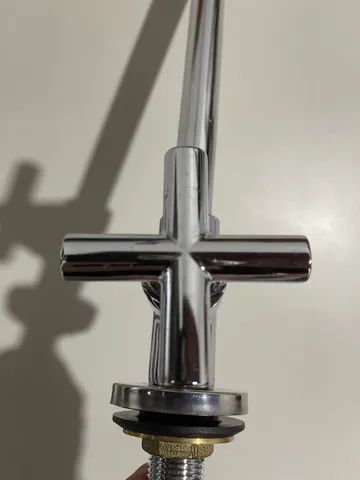 Vende-se Torneira Pia Alta c/ Arejador - Foto 2