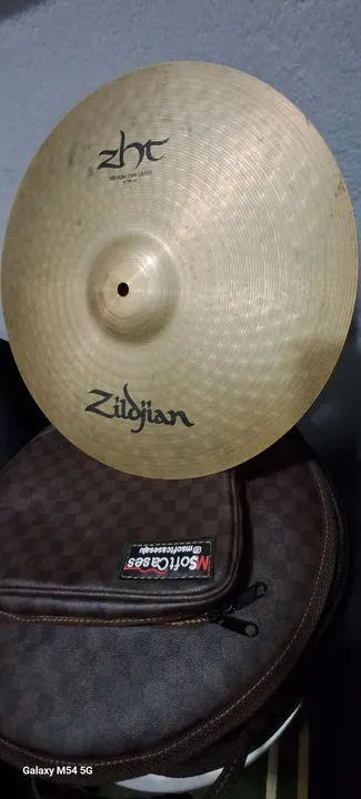 Zildjian ZHT 16'' Crash