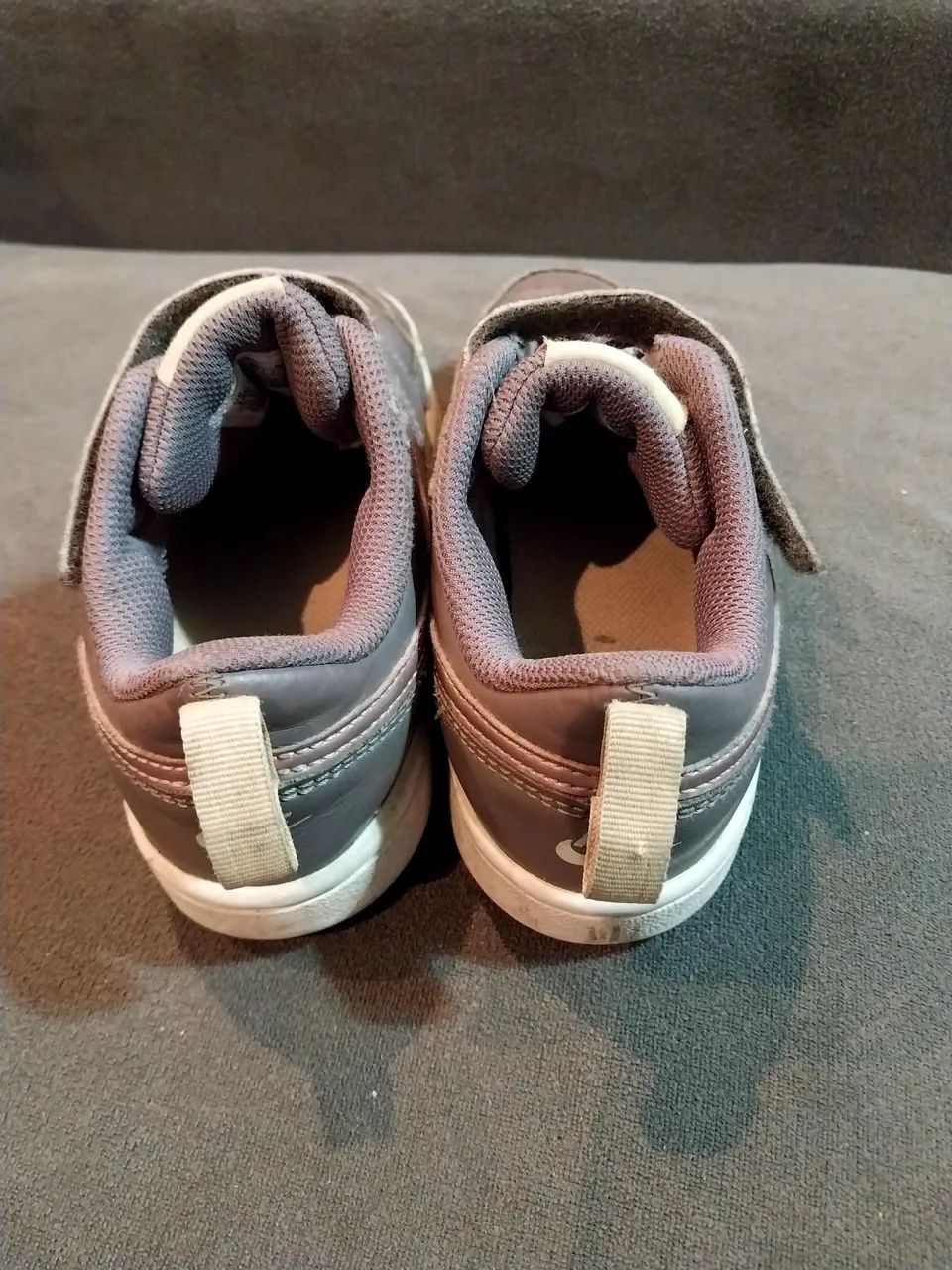 Tênis Nike Infantil Marrom - Foto 3