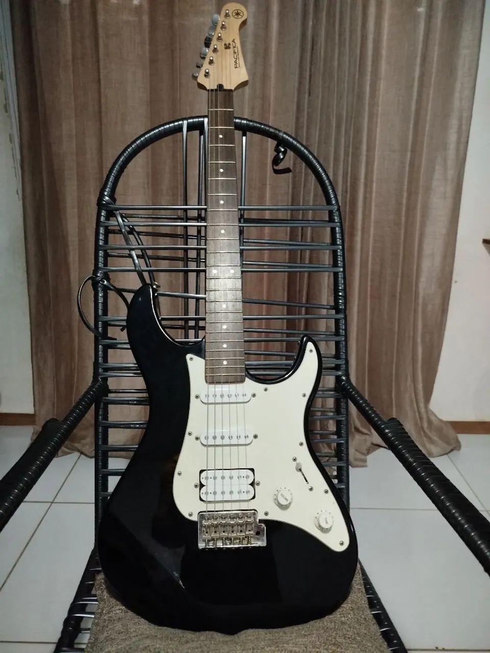 Guitarra Elétrica Yamaha Pacifica
