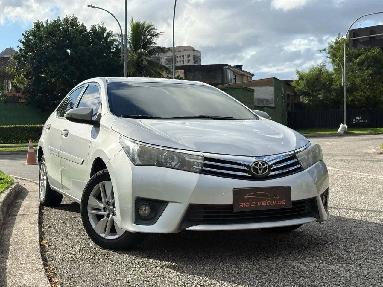 TOYOTA COROLLA AUTOMÁTICO  - Foto 2