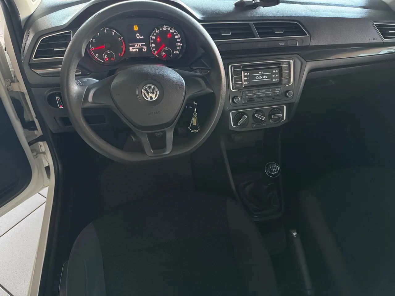 VW Saveiro Trendline CS - 2021 - Foto 5