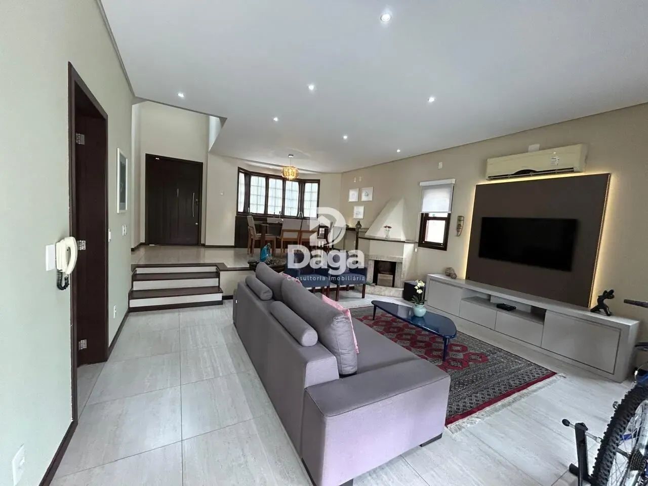 Casa com 3 Dormitórios e 1 Suíte no Córrego Grande com Piscina - Foto 4