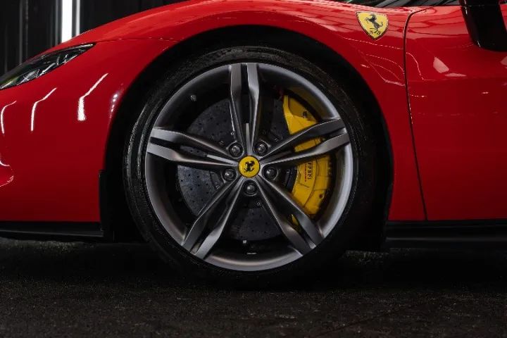 Ferrari 296 GTB (hibrido) 2024 - Foto 5