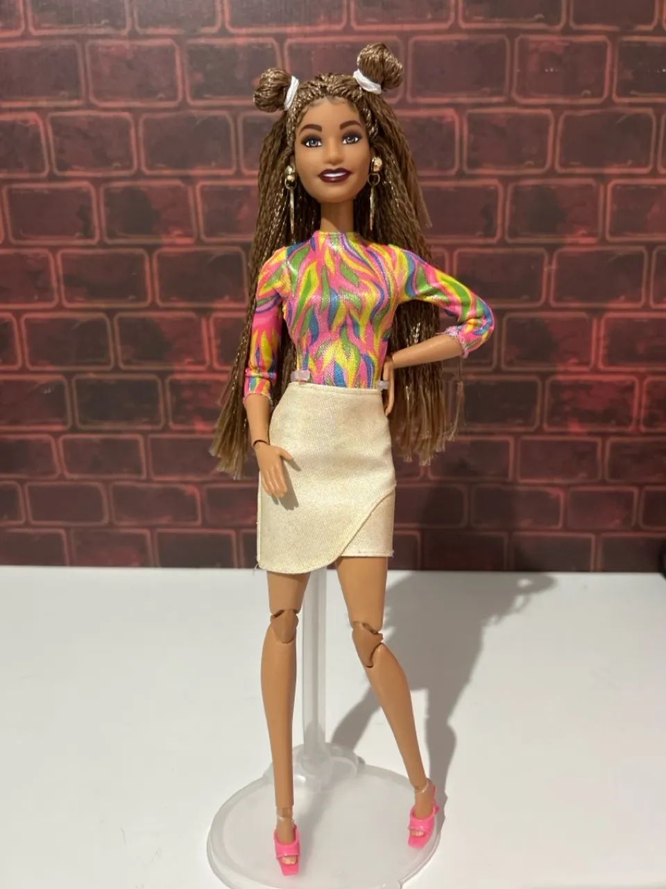 Barbie Negra com tranças - MADE TO MOVE - Foto 3