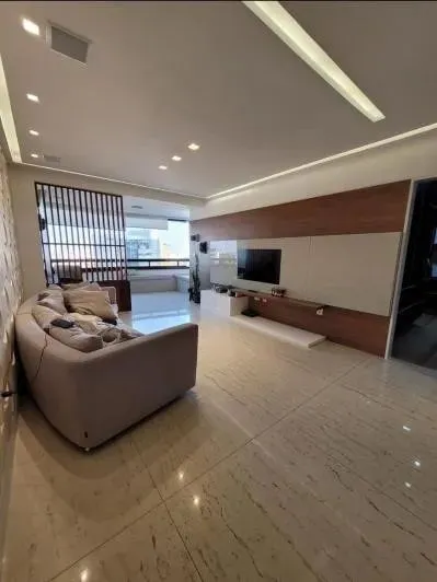 Vendo apartamento, 167,90m², 4/4, varanda, 4 vagas. Aquarius