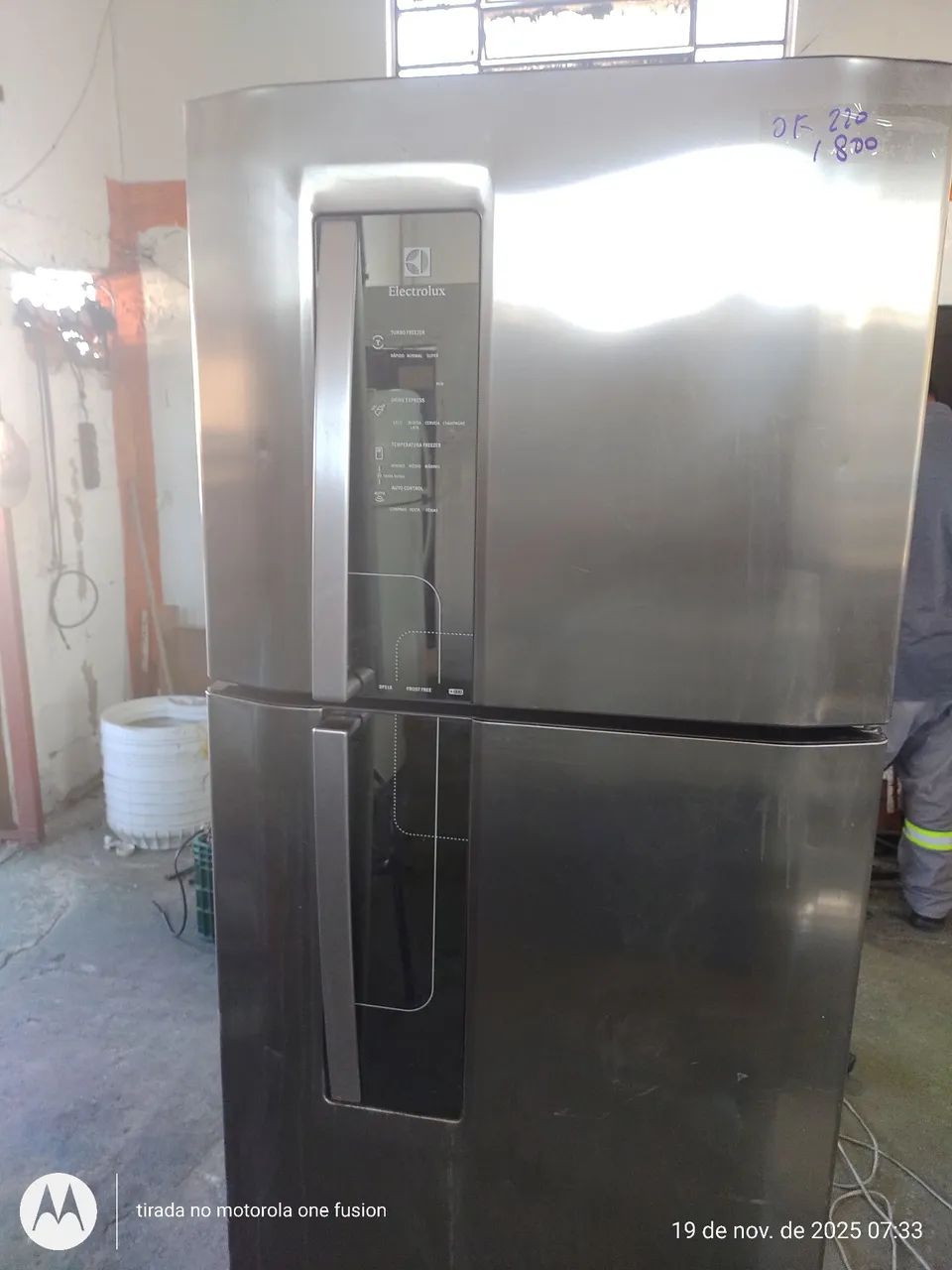 REFRIGERADOR ELECTROLUX DF51 220V