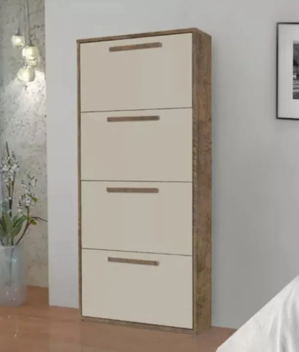 Sapateira com 4 Portas 